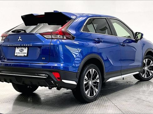 Used 2022 Mitsubishi Eclipse Cross AWD image 2