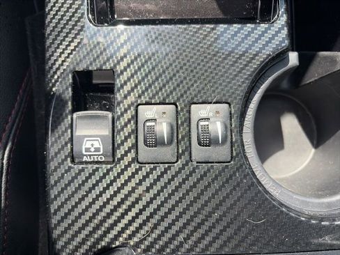 Used 2023 Toyota 4Runner TRD Off-Road Premium w/ Off Road Premium Plus Package AWD/4WD image 9