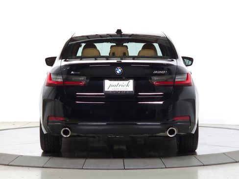 Used 2023 BMW 330i xDrive Sedan w/ Premium Package AWD/4WD image 7