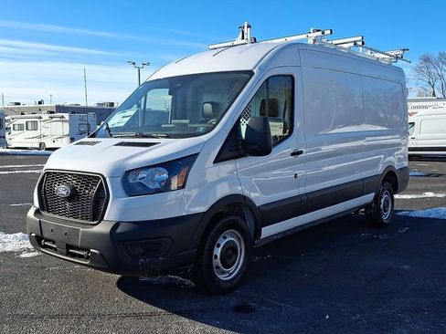 New 2026 Ford Transit 250 148 Medium Roof RWD image 4