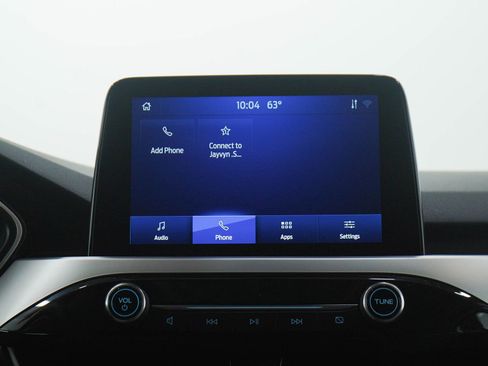 Used 2020 Ford Escape SE image 17