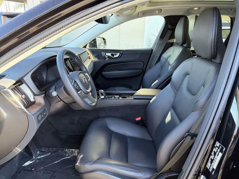 Used 2022 Volvo XC60 T8 Inscription Expression w/ Protection Package Premier image 23