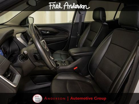Used 2023 GMC Terrain SLT AWD/4WD image 11