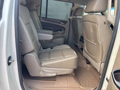 Used 2015 Chevrolet Suburban LTZ AWD/4WD image 28