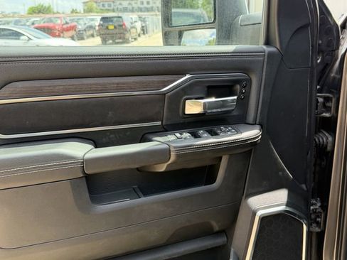 New 2026 RAM 3500 Laramie AWD/4WD image 12