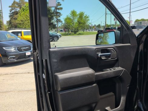 Used 2024 GMC Sierra 1500 Pro w/ Graphite Edition AWD/4WD image 5
