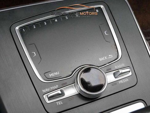 Used 2018 Audi Q5 Prestige w/ Prestige Package image 23