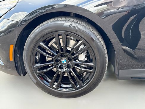 Used 2025 BMW 530i image 43