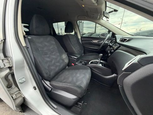 Used 2016 Nissan Rogue S image 14