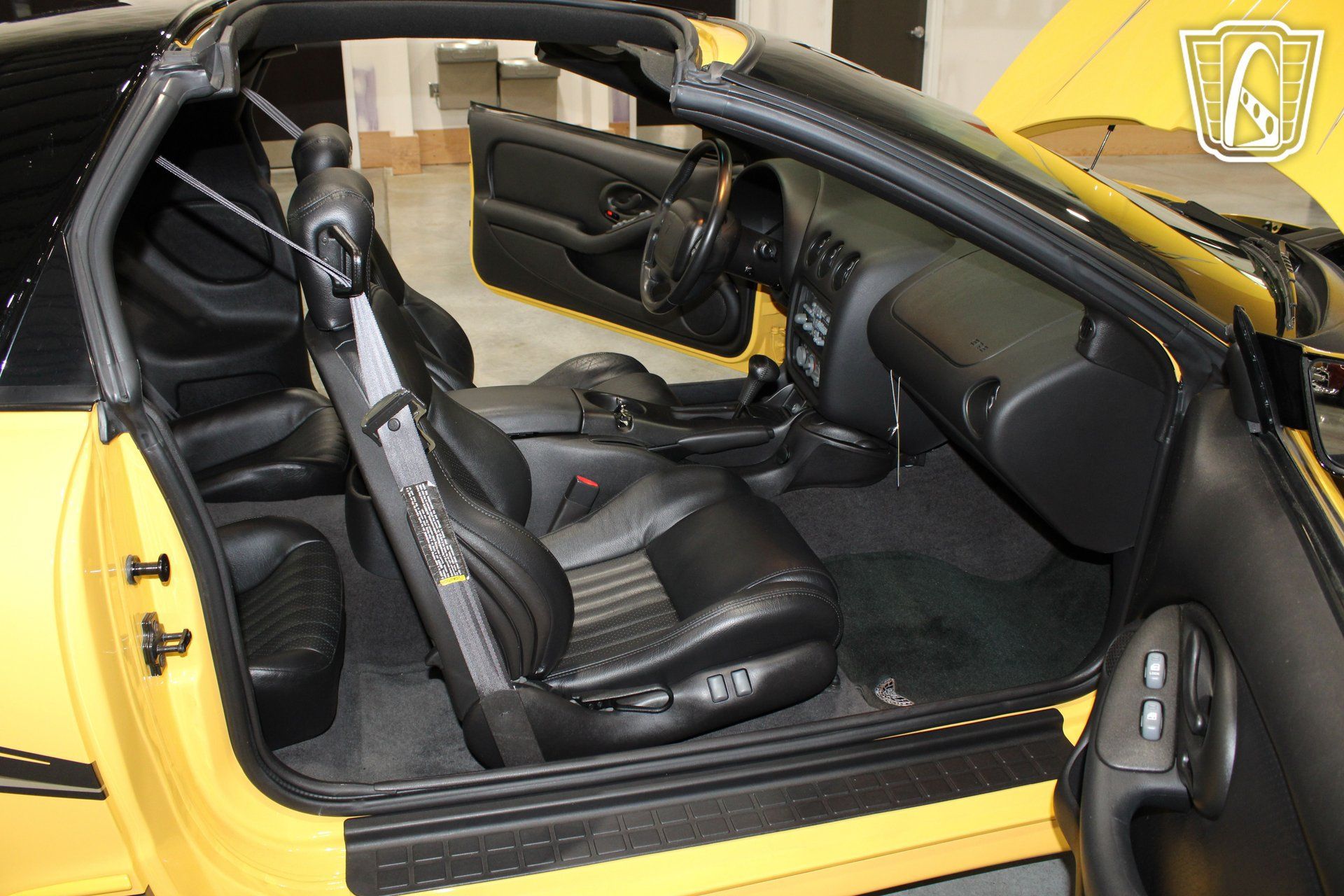 Used 2002 Pontiac Firebird Trans Am w/ SLP Firehawk Pkg RWD image 7