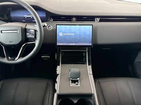 Certified 2025 Land Rover Range Rover Evoque Dynamic SE AWD/4WD image 14