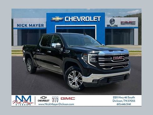 Used 2025 GMC Sierra 1500 SLT AWD/4WD image 1