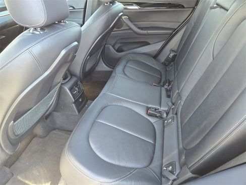 Used 2018 BMW X1 xDrive28i image 31