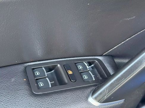 Used 2017 Volkswagen Passat 1.8T SE image 24