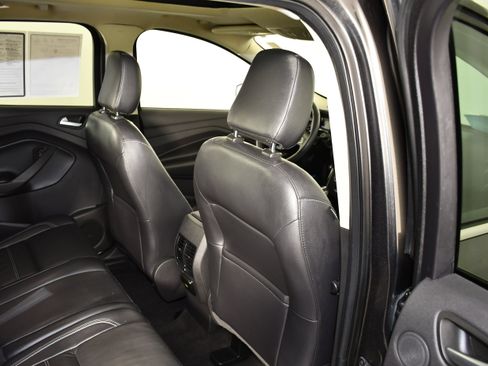 Used 2018 Ford Escape Titanium w/ Ford Safe & Smart Package AWD/4WD image 44