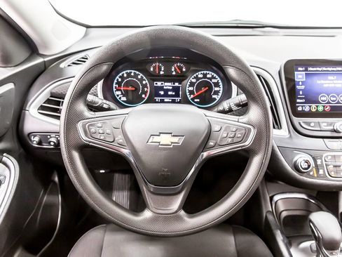 Used 2024 Chevrolet Malibu LT image 20