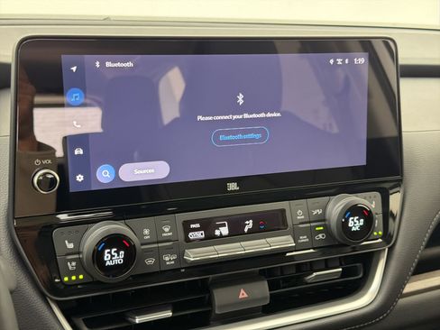 Used 2026 Toyota Grand Highlander Limited image 23