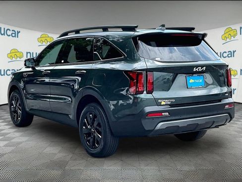 Used 2023 Kia Sorento S w/ Panoramic Sunroof Package AWD/4WD image 4