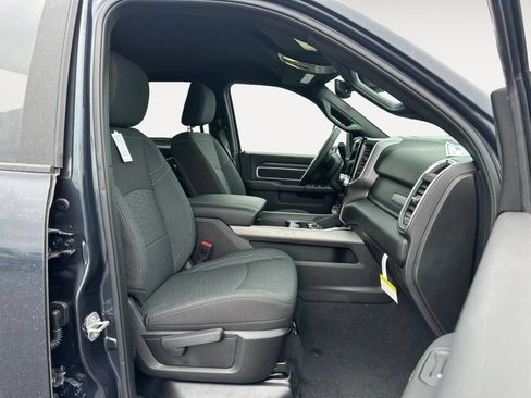 New 2026 RAM 2500 Big Horn AWD/4WD image 31
