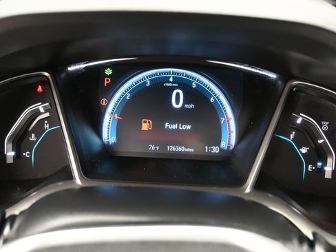 Used 2018 Honda Civic EX image 23