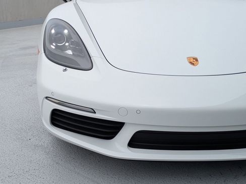 New 2025 Porsche 718 Boxster S image 11