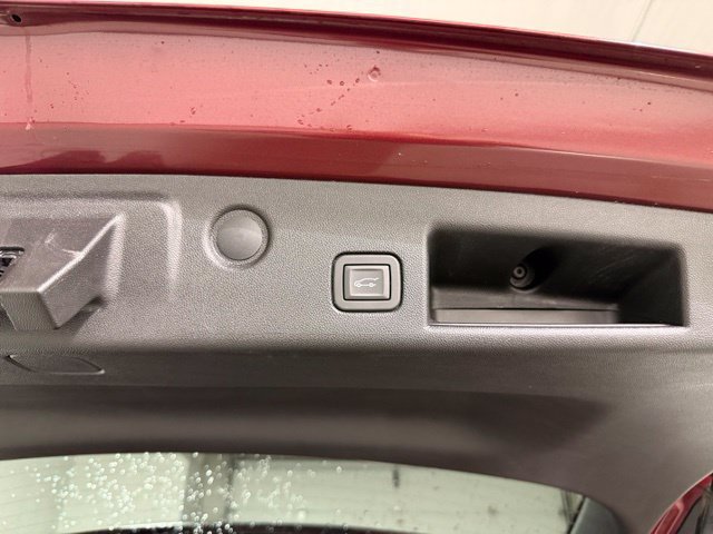 Used 2019 Chevrolet Equinox LT FWD image 9