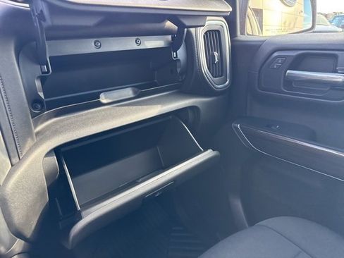 Used 2021 Chevrolet Silverado 1500 RST image 26