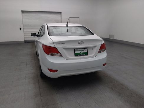 Used 2015 Hyundai Accent GLS FWD image 6