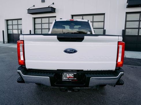 Used 2024 Ford F350 XLT image 7