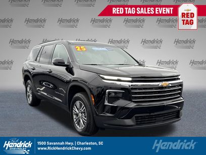 Certified 2025 Chevrolet Traverse LT