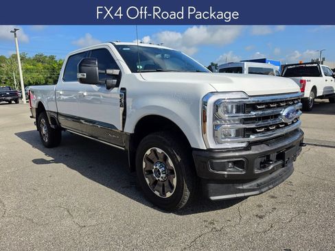 Used 2025 Ford F250 King Ranch w/ FX4 Off-Road Package AWD/4WD image 6