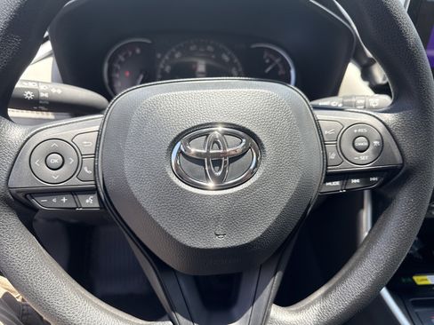 New 2025 Toyota RAV4 XLE image 17