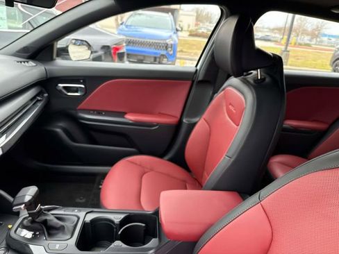 New 2026 Kia K4 GT-Line image 18