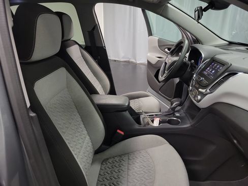 Used 2024 Chevrolet Equinox LS FWD image 27