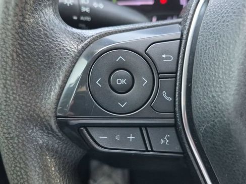Used 2019 Toyota Camry LE FWD image 15