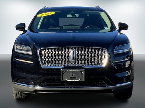 Used 2022 Lincoln Nautilus AWD w/ Premium Package image 2