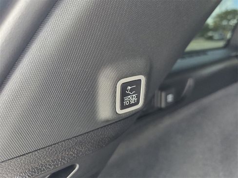 Used 2022 Jeep Grand Cherokee Summit image 18