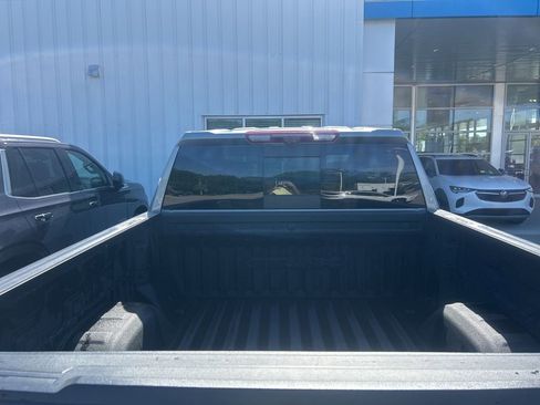 Used 2023 GMC Sierra 1500 AT4X w/ AT4X AEV Edition AWD/4WD image 6