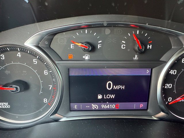 Used 2023 Chevrolet Blazer LT w/ Midnight/Sport Edition FWD image 11
