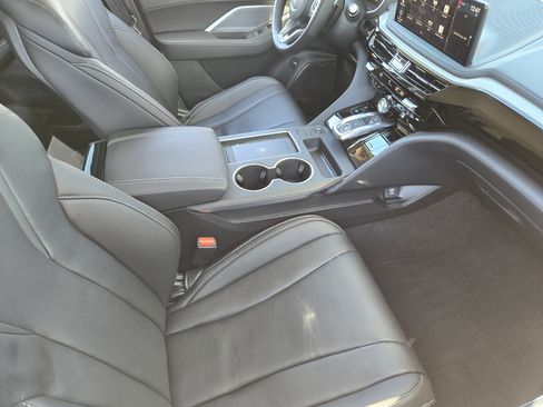 Certified 2025 Acura MDX w/ Technology Package image 14