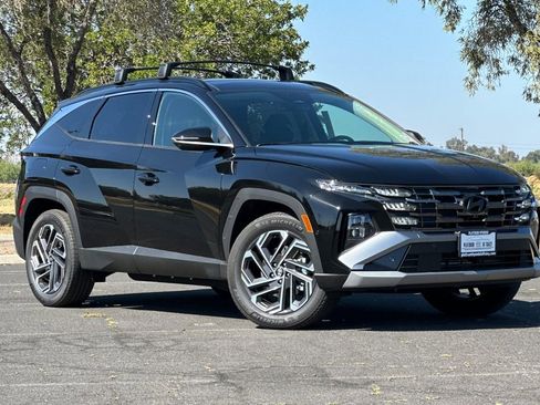 New 2025 Hyundai Tucson Limited image 2