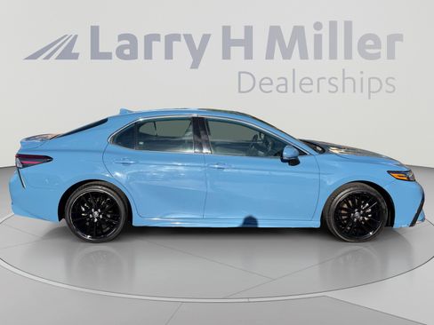 Used 2024 Toyota Camry XSE FWD image 6