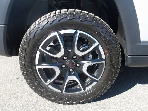 New 2025 Jeep Compass Trailhawk image 10