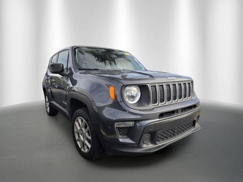 Used 2023 Jeep Renegade Latitude AWD/4WD image 1