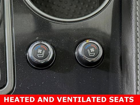 Used 2018 Nissan Maxima Platinum image 10