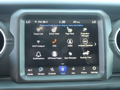 Used 2022 Jeep Wrangler Unlimited Sahara w/ Cold Weather Group AWD/4WD image 25