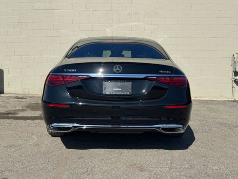 Used 2025 Mercedes-Benz S 580 4MATIC Sedan image 6