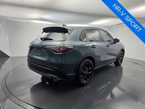 Used 2024 Honda HR-V Sport image 4