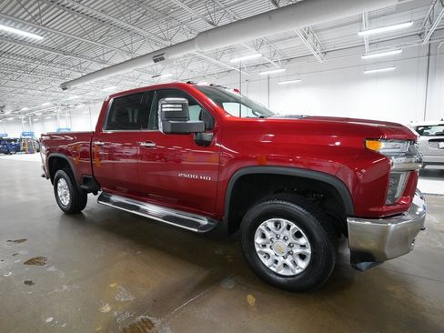 Used 2021 Chevrolet Silverado 2500 LTZ w/ LTZ Convenience Package image 13