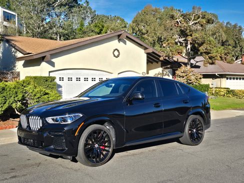 Used 2023 BMW X6 M50i w/ Executive Package image 12